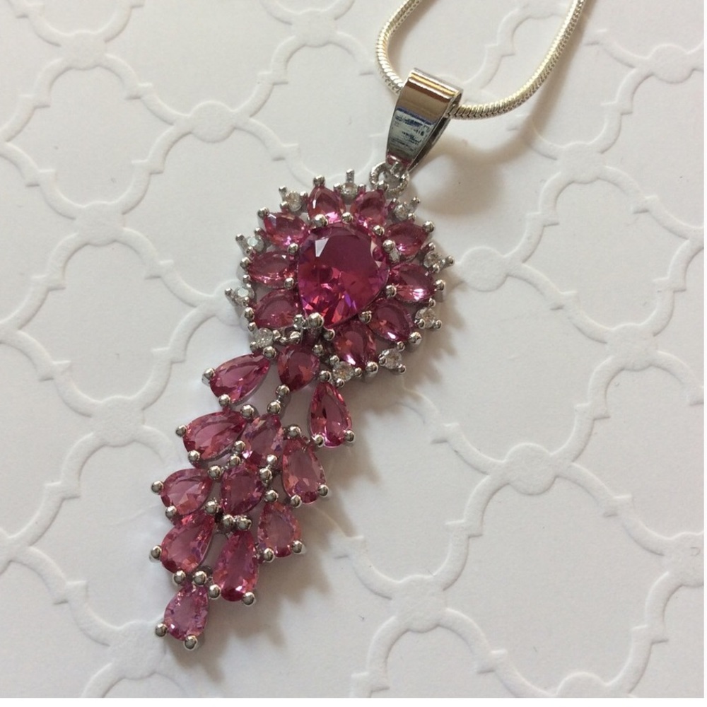 925 Vintage Style Pink Ruby Pendant W/Chain 18” New